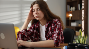 Uso de IA por jovens para saúde mental pode levar a dependência e solidão