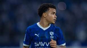 Dorival destaca chegada de atacante para ampliar opções ofensivas do Corinthians