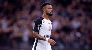 Volante do Corinthians estreia em 2026 com atuação discreta e críticas da Fiel nas redes