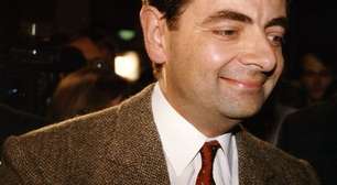 Comediante de 'Mr. Bean' evitou tragédia ao assumir um avião quando o piloto desmaiou