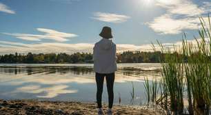 Fazer as pazes com o passado: o alicerce invisível de uma vida bem leve e feliz