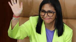 Rodríguez retira aliado de Maduro da gestão de investimentos