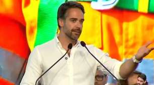 Eduardo Leite é vaiado durante evento com Lula e ironiza: 'Este é o amor que venceu o medo?'