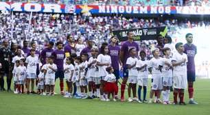 Bahia e Barcelona duelam em disputa pela liderança do Baianão