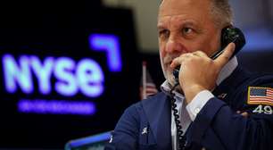 Wall Street cai em meio à liquidação global por ameaças de tarifas de Trump sobre Groenlândia