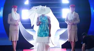 Naomi Osaka ousa no look ao entrar para jogo do Australian Open