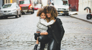 Se seu filho faz isso, ele tem mais inteligência emocional do que as outras crianças, segundo uma especialista em educação infantil