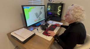 Vovó de 81 anos vira streamer de Minecraft e arrecada fundos para tratar câncer do neto