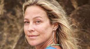 Luana Piovani posa como veio ao mundo em banheiro: 'Cliques básicos'