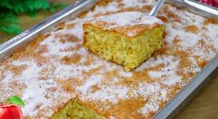 Bolo de maçã fofinho: uma massa muito saborosa com pedacinhos da fruta que é super fácil de fazer para o café