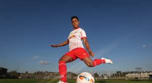 Vanderlan, do Red Bull Bragantino, passa por procedimento no cérebro em São Paulo