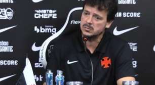 Técnico do Vasco detona arbitragem e vê interferência direta no clássico: "Expulsão ridícula"