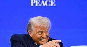 Após acordo sobre Groenlândia, Trump volta a ameaçar Europa