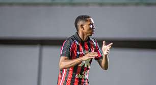 Vitória vence primeira partida no ano e entra no G-4 do Baianão