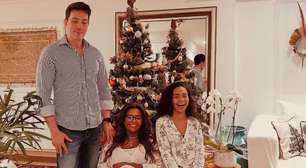 Filhas de Gloria Maria fazem homenagem de aniversário ao tutor: 'Melhor pai'