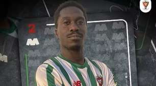 Jogador de futebol de 27 anos morre após mal súbito durante partida em Portugal