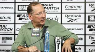 Mesmo em crise, John Textor busca acerto com grande jogador argentino e oferece contrato de 3 temporadas