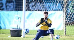 Tiago Volpi chega como 'sombra' para Cleiton na meta do Massa Bruta