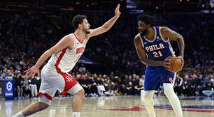 76ers vencem os Rockets na prorrogação