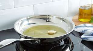 As panelas de aço inoxidável são maravilhosas, mas se você não fizer isso antes de cozinhar, toda a comida vai grudar