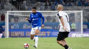 Cruzeiro perde para Democrata e complica vida do Atlético no Mineiro