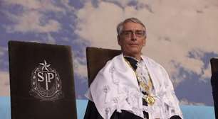 Reitor da USP cita autonomia em posse e Tarcísio promete manter parcela de impostos às universidades