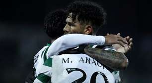 Suárez faz dois, e Sporting vence o Arouca pelo Português