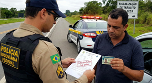 Ações perigosas no trânsito podem resultar no fim do direito de dirigir no país