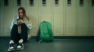 Uma adolescente que sofria bullying da própria mãe em segredo: Esta história real na Netflix é perturbadora