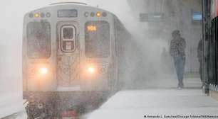 Megatempestade gera cancelamento de quase 10 mil voos nos EUA