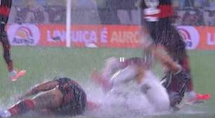 Fla-Flu paralisado por causa de forte chuva