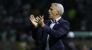 Crespo se diz preocupado, mas minimiza derrota no Choque-Rei e projeta uso de jovens da Copinha