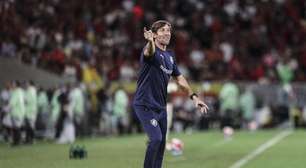 Cuberas, auxiliar de Zubeldía, engrandece vitória do Fluminense contra o Flamengo: "Fortalece muito"