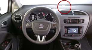 Parece um botão, mas fica longe demais para apertar: o que é este negócio no painel do carro?