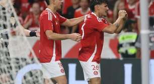 Internacional reage e supera o Grêmio, de virada, no primeiro Gre-Nal do ano