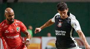 Dorival Júnior destaca maturidade do Corinthians após vitória suada fora de casa