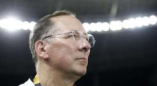 Em semana decisiva, Textor planeja o Botafogo com e sem transfer ban