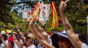 BloQueen homenageia David Bowie com "Carnaval em Marte" no Centro do Rio