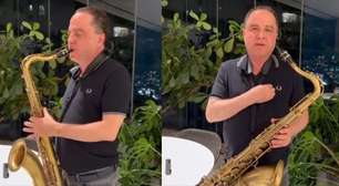 Apresentador da CNN, Dr. Roberto Kalil toca clássico em homenagem ao aniversário de SP