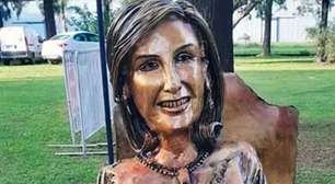 Apresentadora de TV se revolta com estátua em sua homenagem: "É feia, tirem!"