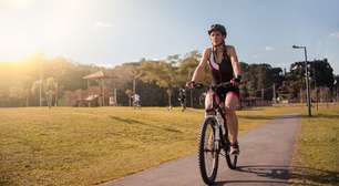 Andar de bicicleta: quais são os benefícios para a articulação do joelho?
