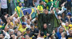 Bolsonaristas atingidos por raio em em Brasília recebem alta