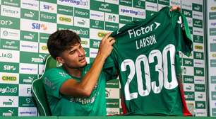 Larson assina primeiro contrato profissional com o Palmeiras