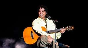 "Ainda bem": Flamengo homenageia Djavan em aniversário de 77 anos