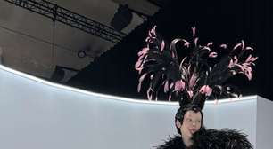 Alta-costura: Alessandro Michele homenageia Valentino em desfile