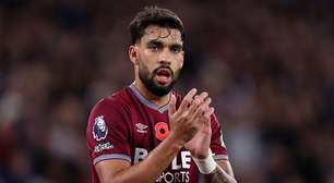 A caminho do Flamengo, Lucas Paquetá se despede do West Ham