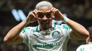 Vitor Roque desencanta em 2026 e tenta repetir sucesso do ano passado