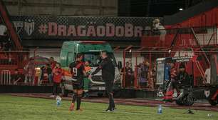 Técnico do Atlético-GO, Rafael Lacerda revela bastidor de cobrança pesada em jogador