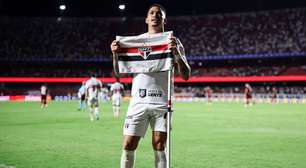 Flamengo sofre virada e perde do São Paulo pelo Brasileirão