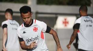 Vasco anuncia empréstimo de Riquelme para clube grego